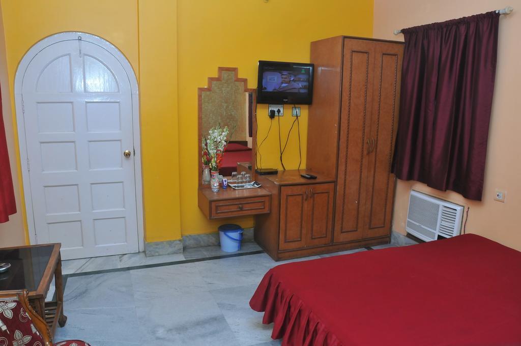 New White Palace
