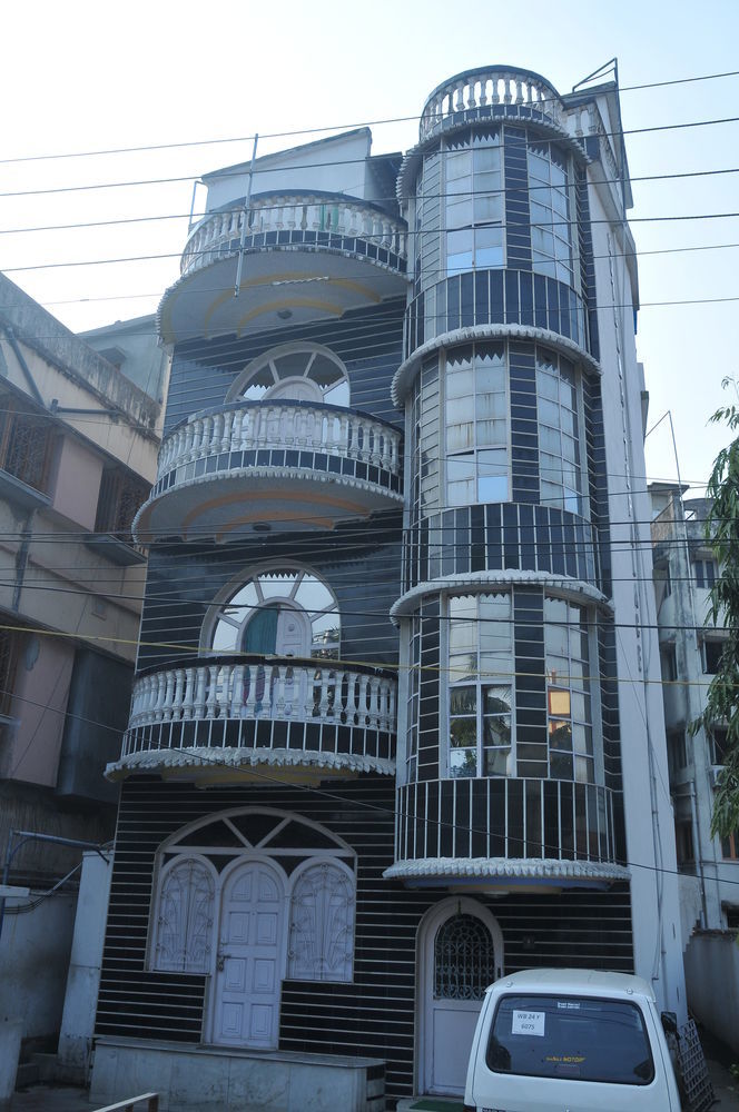 Hotel New White Palace