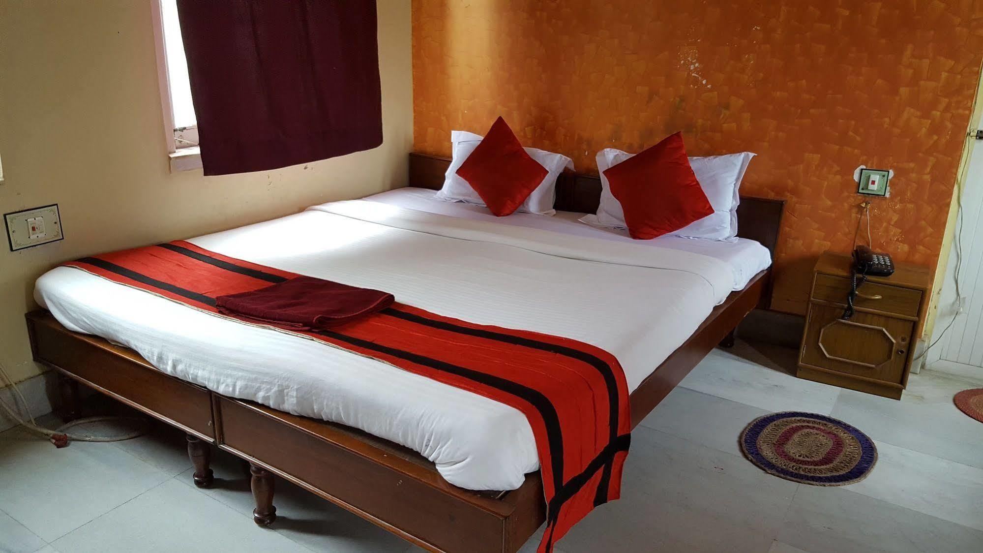 New White Palace Kolkata